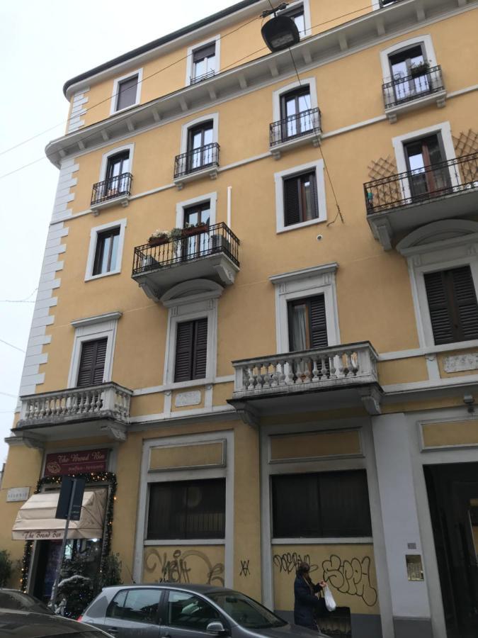 Studio 18 Apartment Milan Bagian luar foto