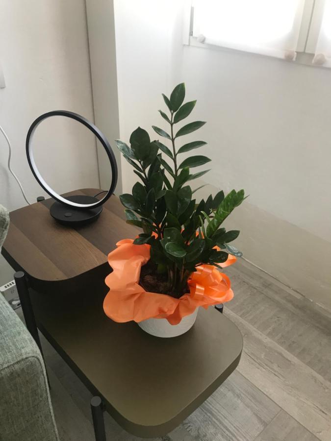 Studio 18 Apartment Milan Bagian luar foto