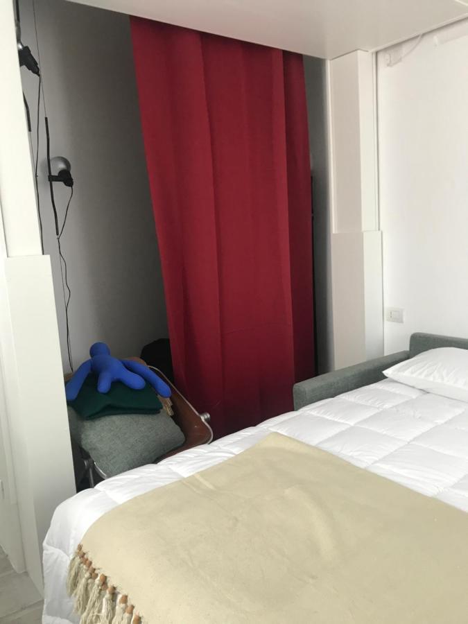 Studio 18 Apartment Milan Bagian luar foto