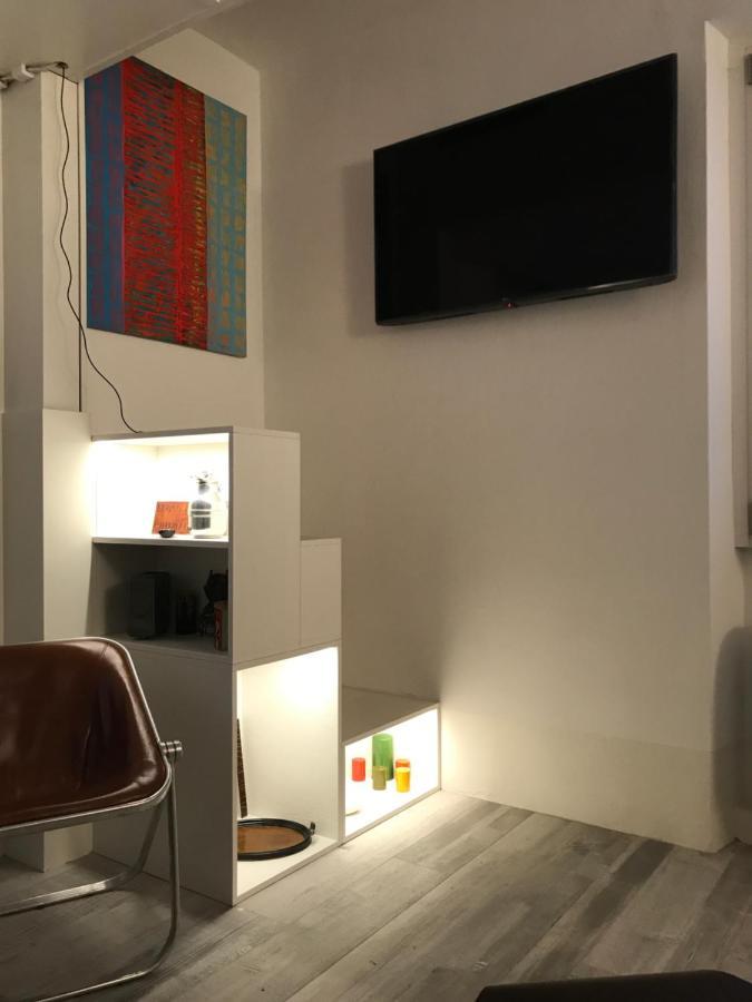 Studio 18 Apartment Milan Bagian luar foto