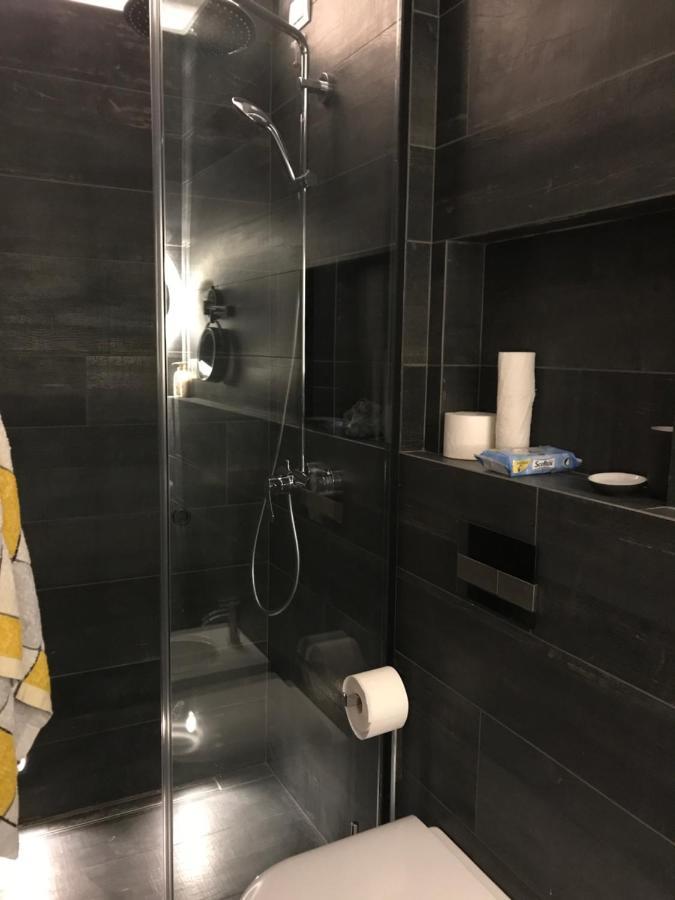 Studio 18 Apartment Milan Bagian luar foto