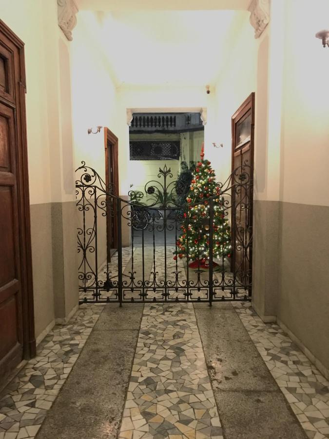 Studio 18 Apartment Milan Bagian luar foto
